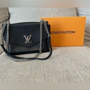 Louis Vuitton Mylockme Chain Bag